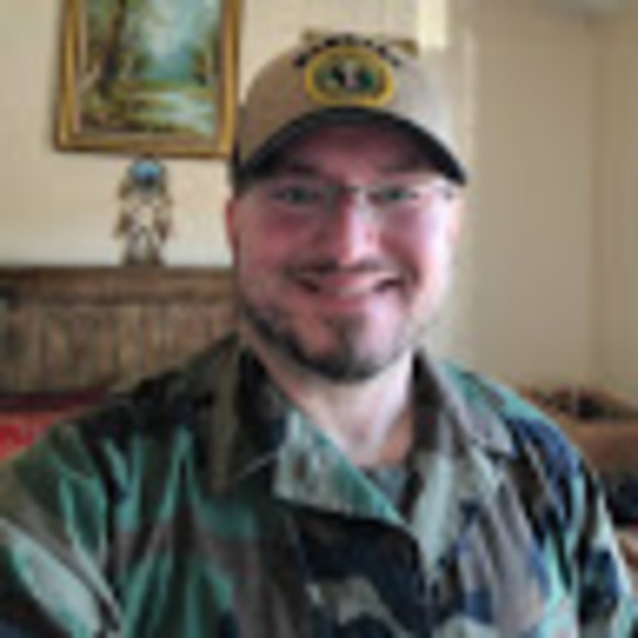 Meet your Posher, Justin - Picture 1 of 1